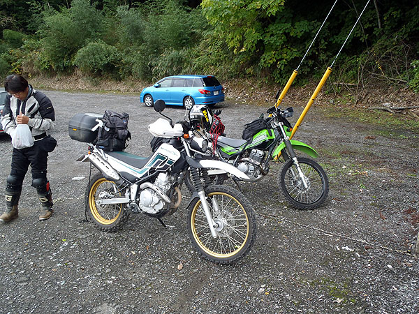 セローとスーパーシェルパ